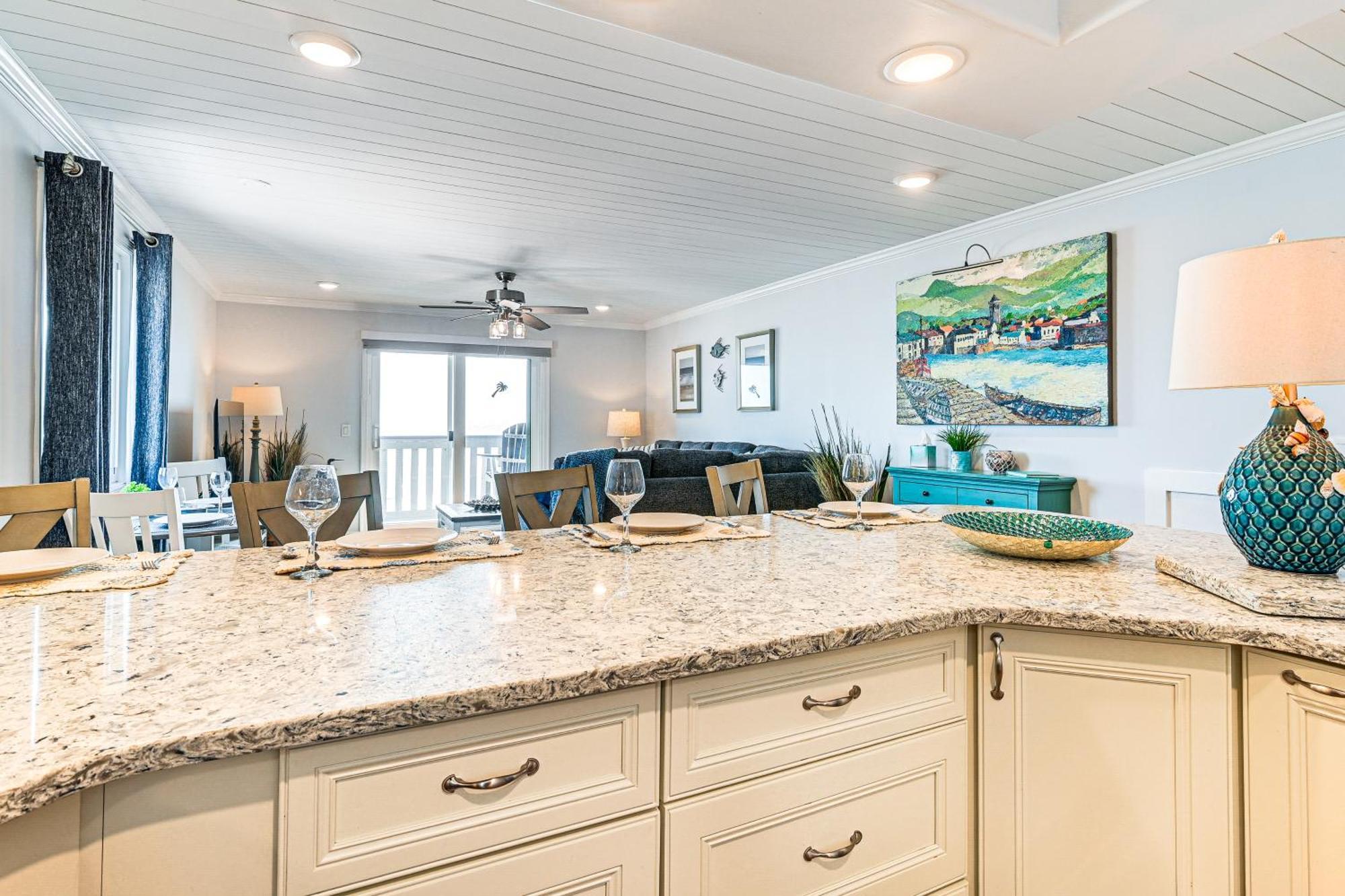 On-The-Beach Escape Oceanfront In Surfside! Мертл-Біч Екстер'єр фото